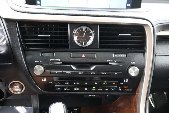 Used 2020 Silver Lexus 350 image 38