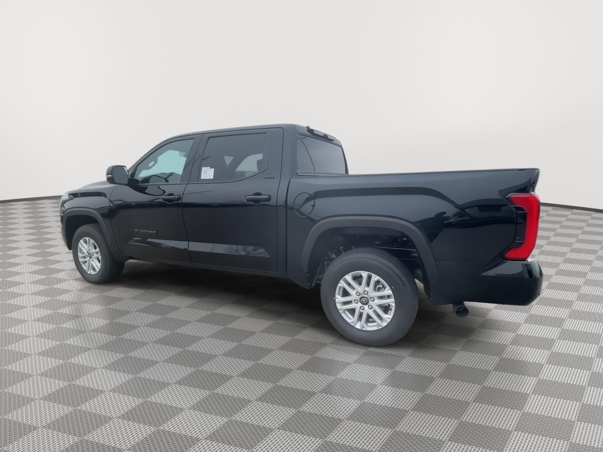 New 2026 Midnight Black Metallic Toyota  SR5 image 9