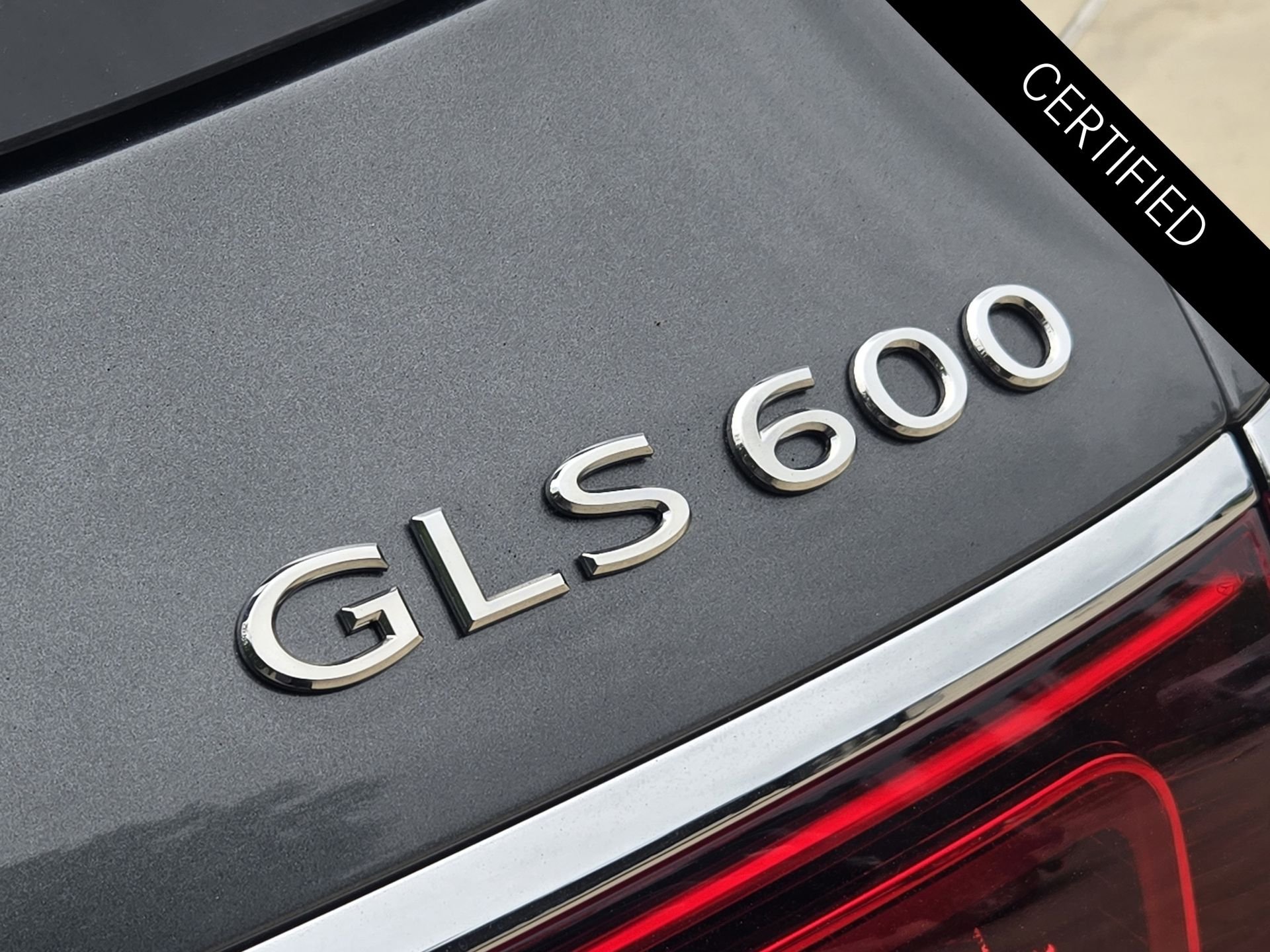 Certified Used 2023 Cirrus Silver/Selenite Gray Mercedes-Benz Maybach GLS 600 image 13