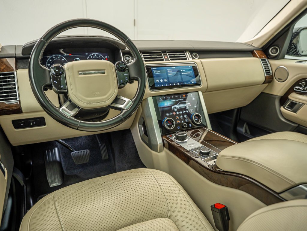 Used 2020 Black Land Rover HSE image 30