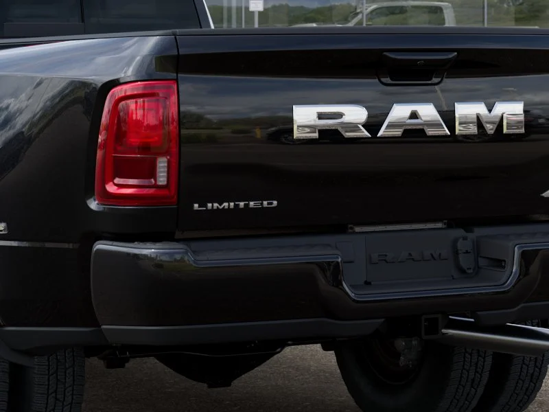 New 2026 Diamond Black Crystal Pearl-Coat Exterior Paint RAM Limited image 41