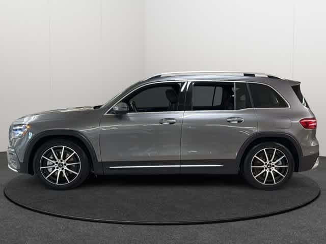 Used 2026 Mountain Grey Metallic Mercedes-Benz AMG® GLB 35 image 3