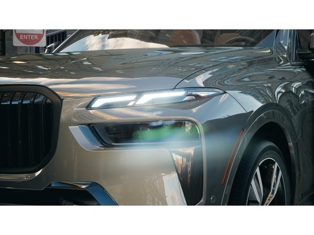 New 2027 Dravit Grey Metallic BMW X7 40i image 6
