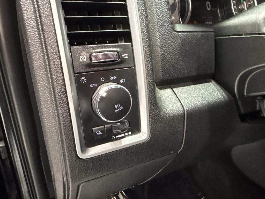 Used 2018 Black Ram Limited image 23