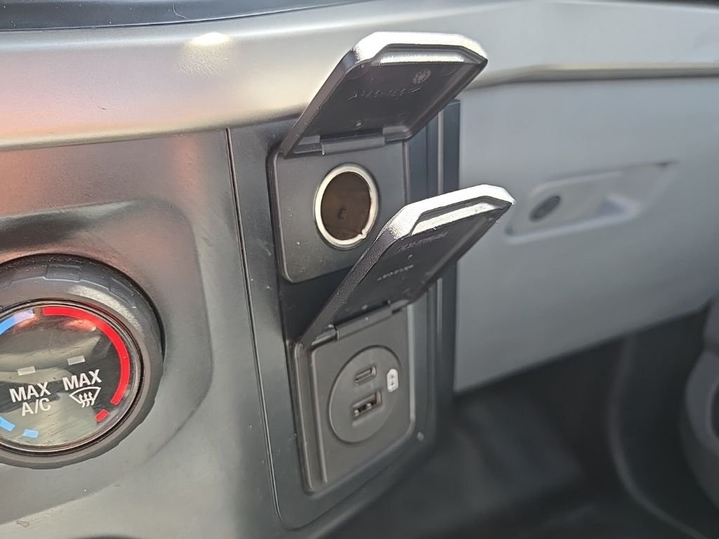 Used 2021 White Ford XL image 59