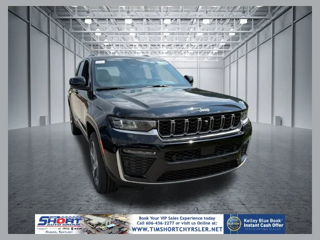 New 2026 Diamond Black Crystal Pearl-Coat Exterior Paint Jeep Limited image 1