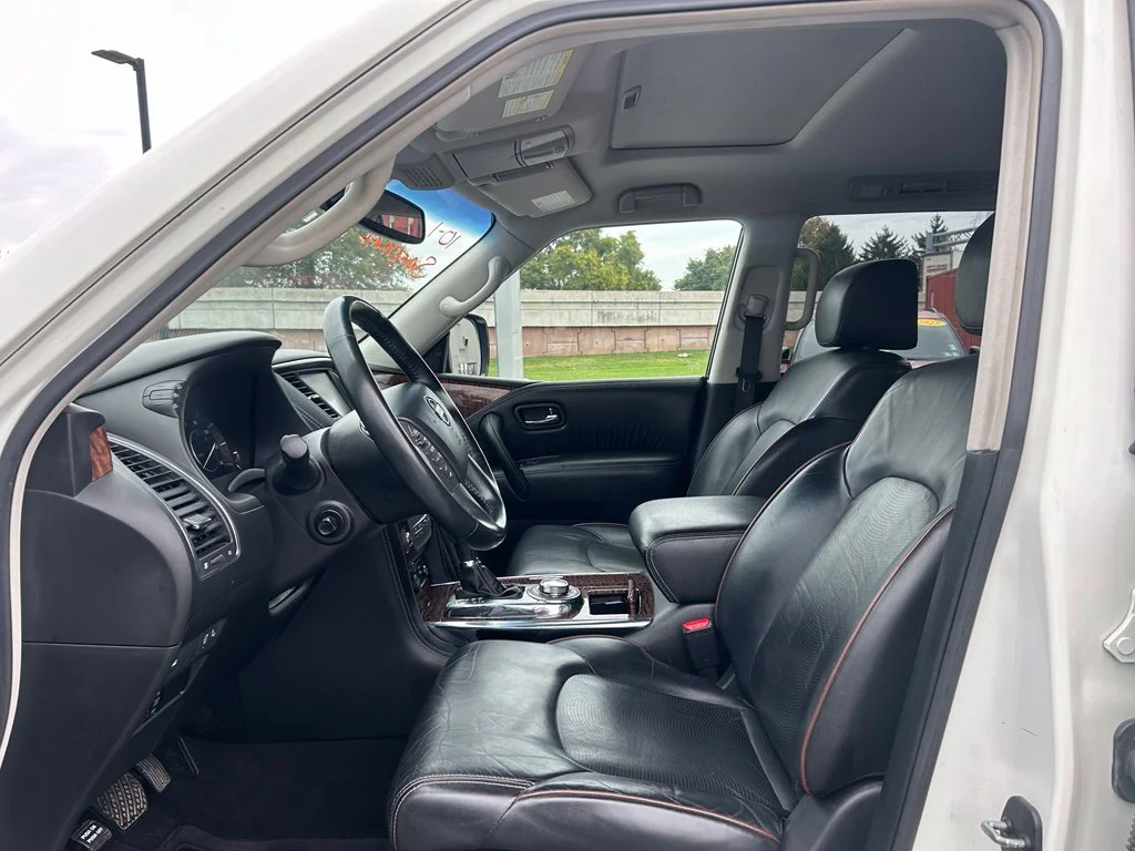 Certified Used 2017 White Nissan Platinum image 9