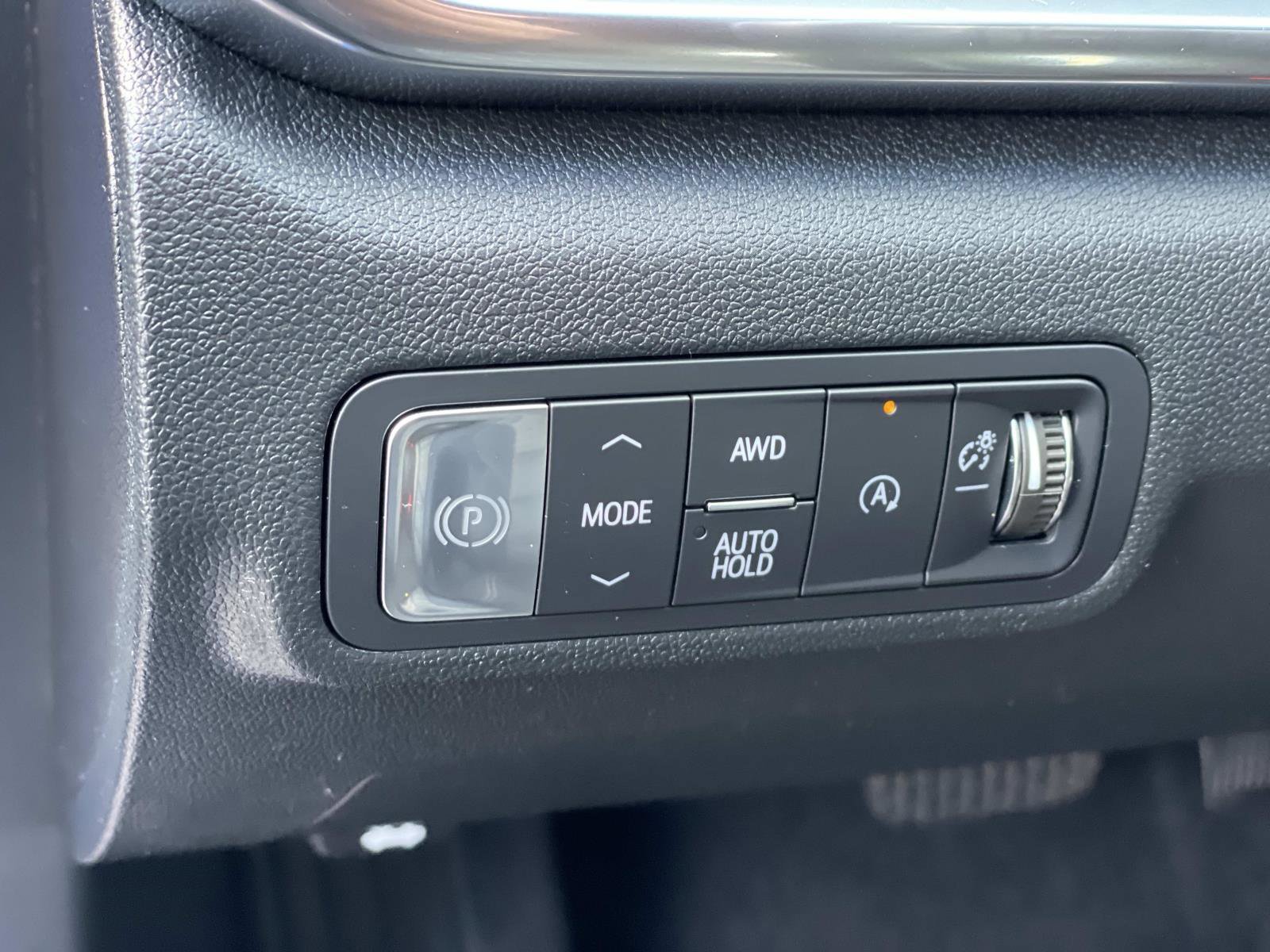Used 2025 Rapids Metallic GMC Elevation image 19