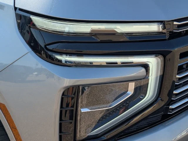 New 2027 Sterling Gray Metallic Chevrolet High Country image 5