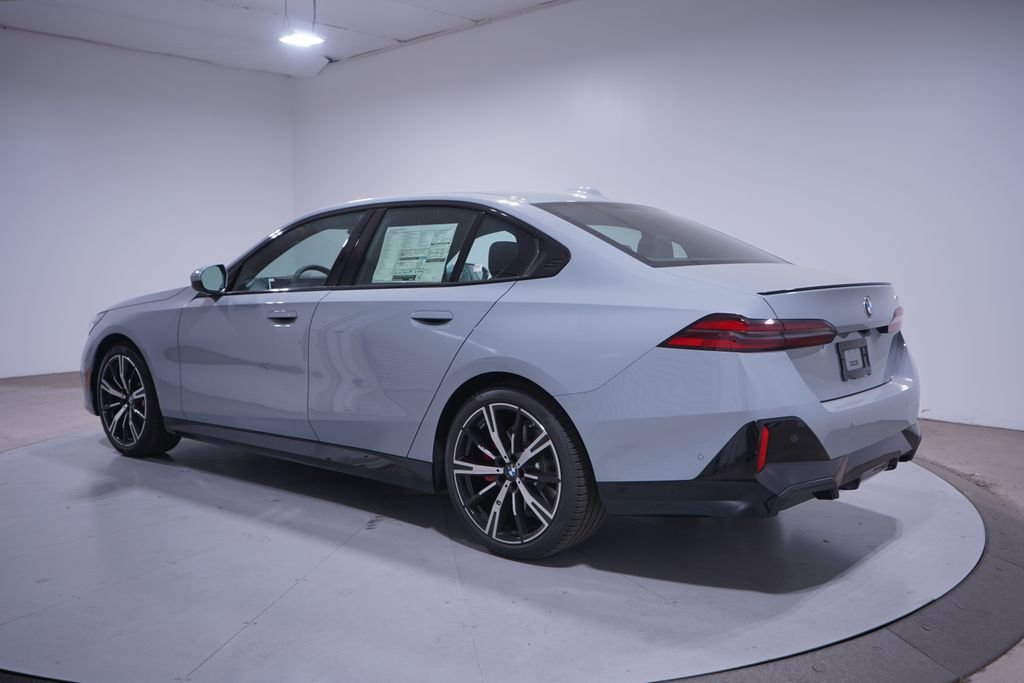 New 2026 Gray Metallic BMW 530i image 3