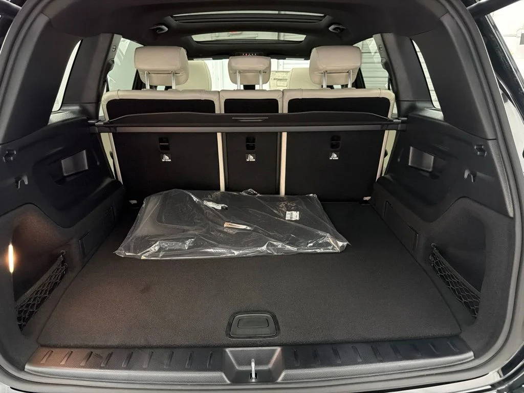 New 2026 Black Mercedes-Benz GLB 250 image 22