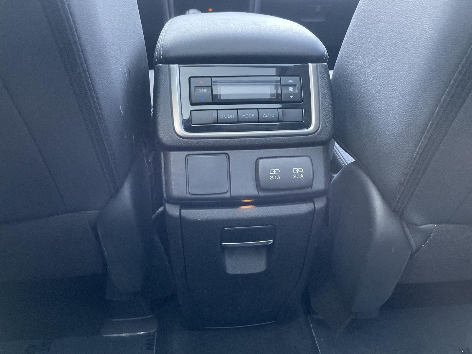 Used 2022 Autumn Green Metallic Subaru Onyx Edition image 28