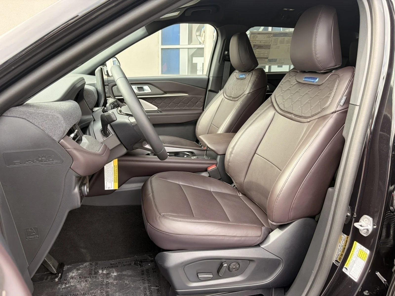New 2027 Agate Black Metallic Ford Platinum™ image 11