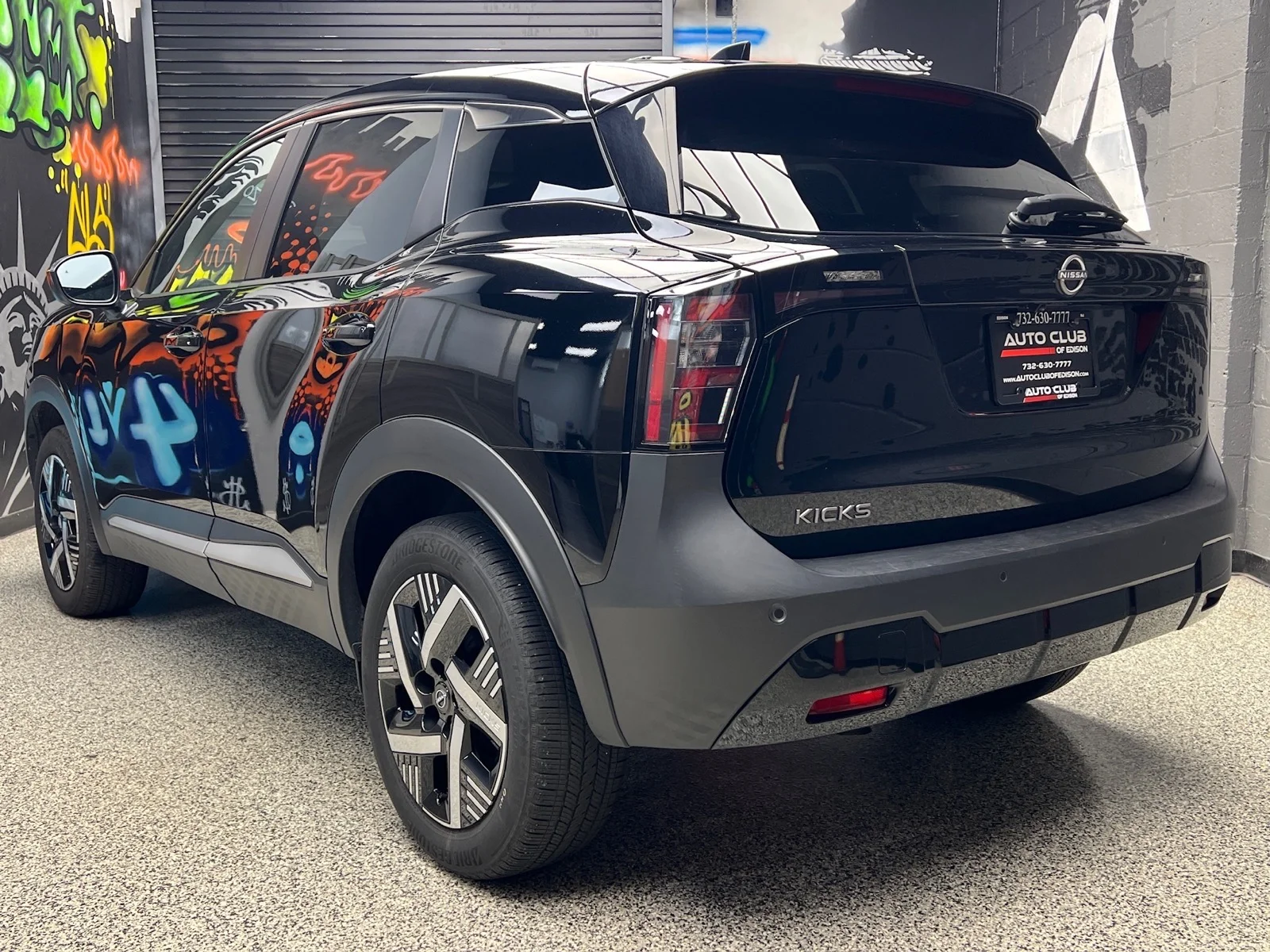 Used 2025 Aspen White Tricoat (qac) Nissan SV image 4