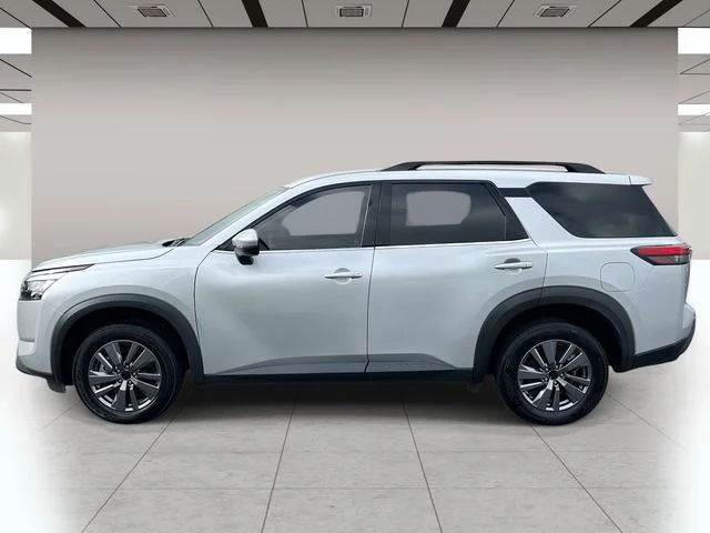 Used 2025 Silver Nissan SV image 7