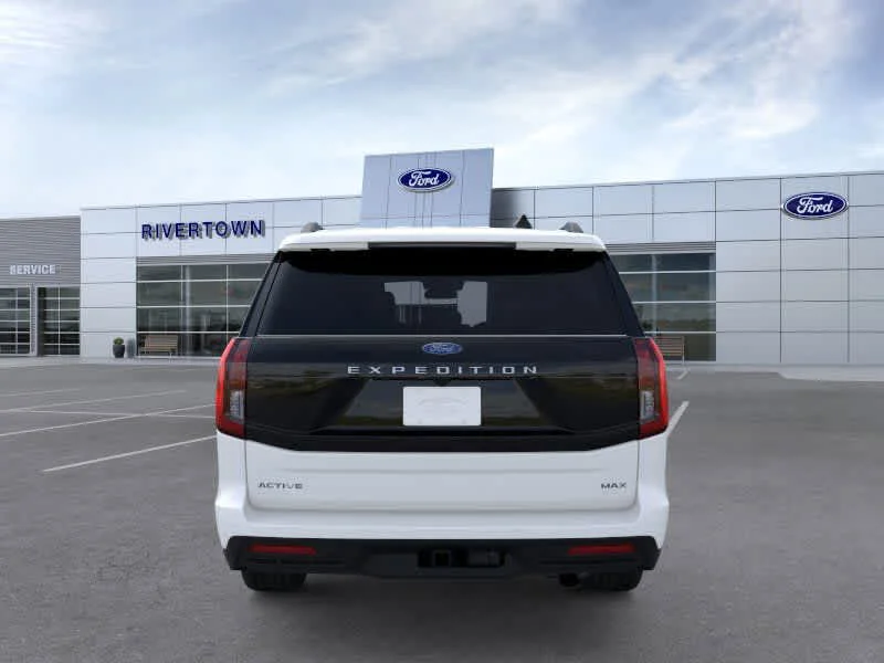 New 2026 Star White Metallic Tri-Coat Ford MAX Active image 5