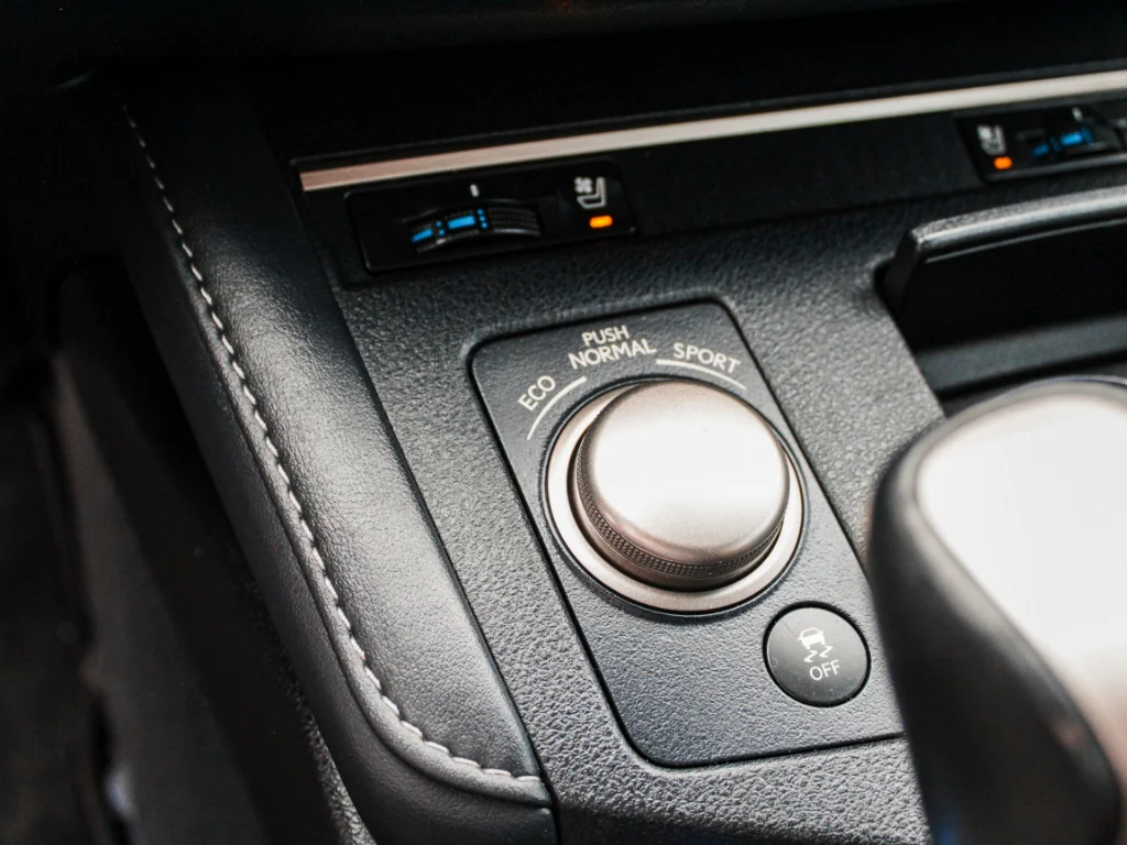 Used 2018 Nebula Gray Pearl Lexus Base image 22