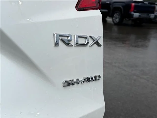 Used 2020 Platinum White Pearl Acura SH-AWD w/Tech image 23
