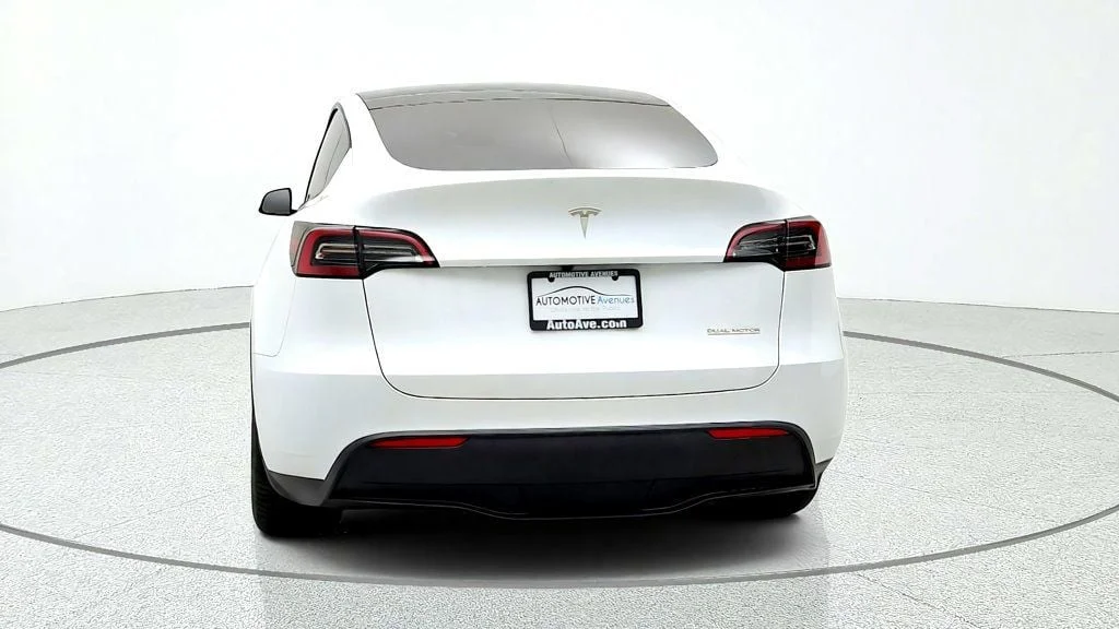 Used 2023 Pearl White Multi-Coat Tesla Performance AWD image 6