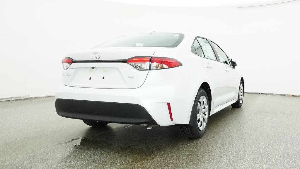 New 2027 Wind Chill Pearl Toyota LE image 21