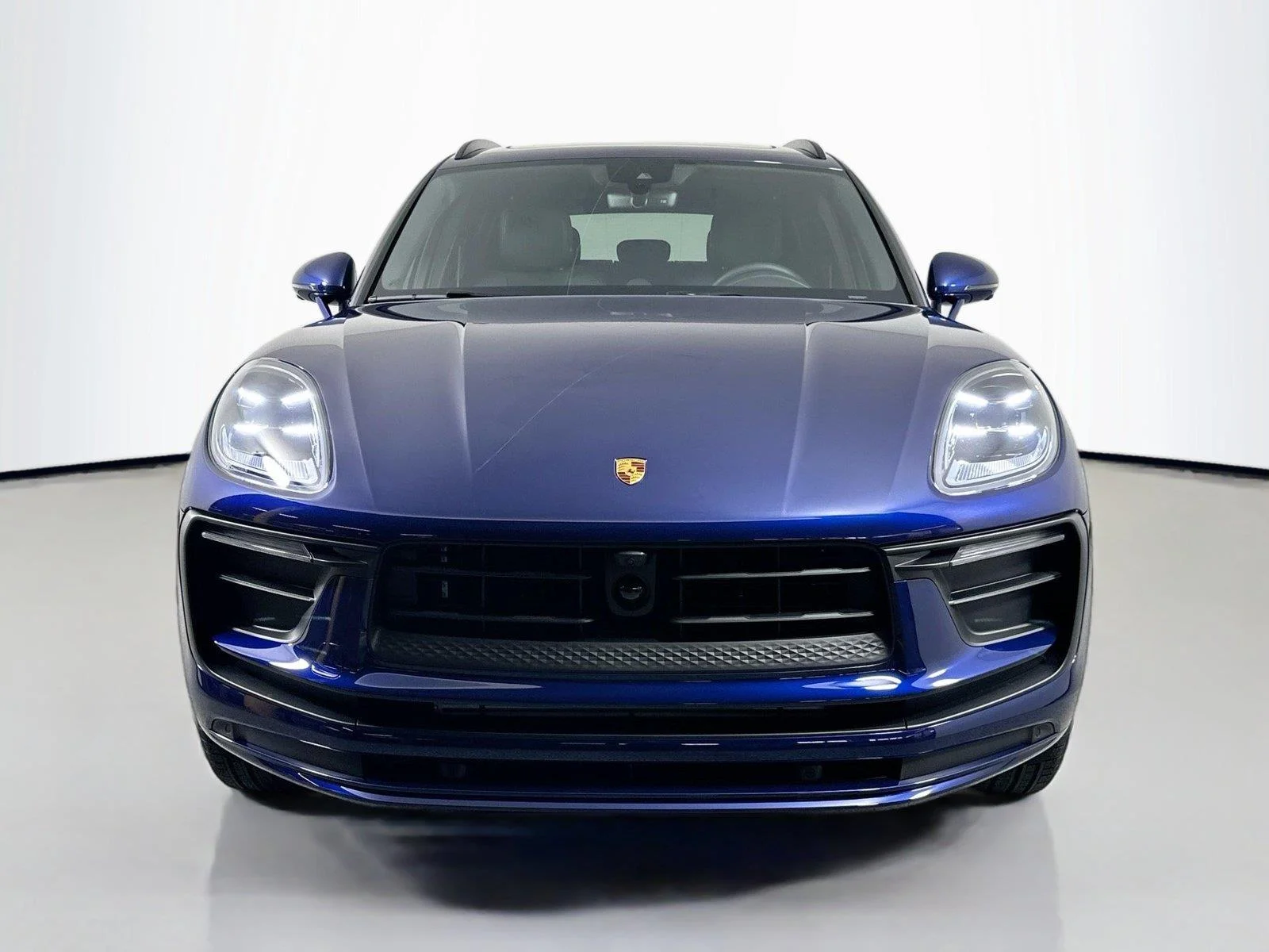 Certified Used 2026 Gentian Blue Metallic Porsche T image 10