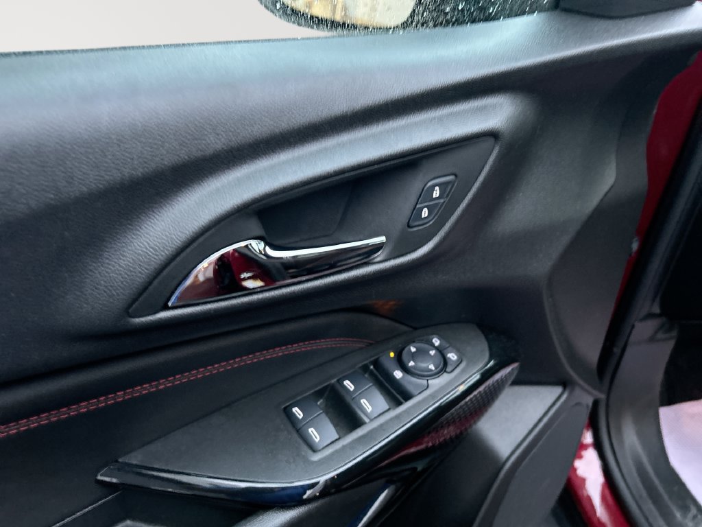 Used 2025 Red Chevrolet 2RS image 25