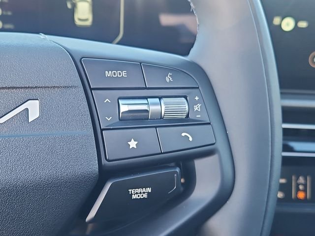 New 2026 Wolf Gray Kia X-Line image 18