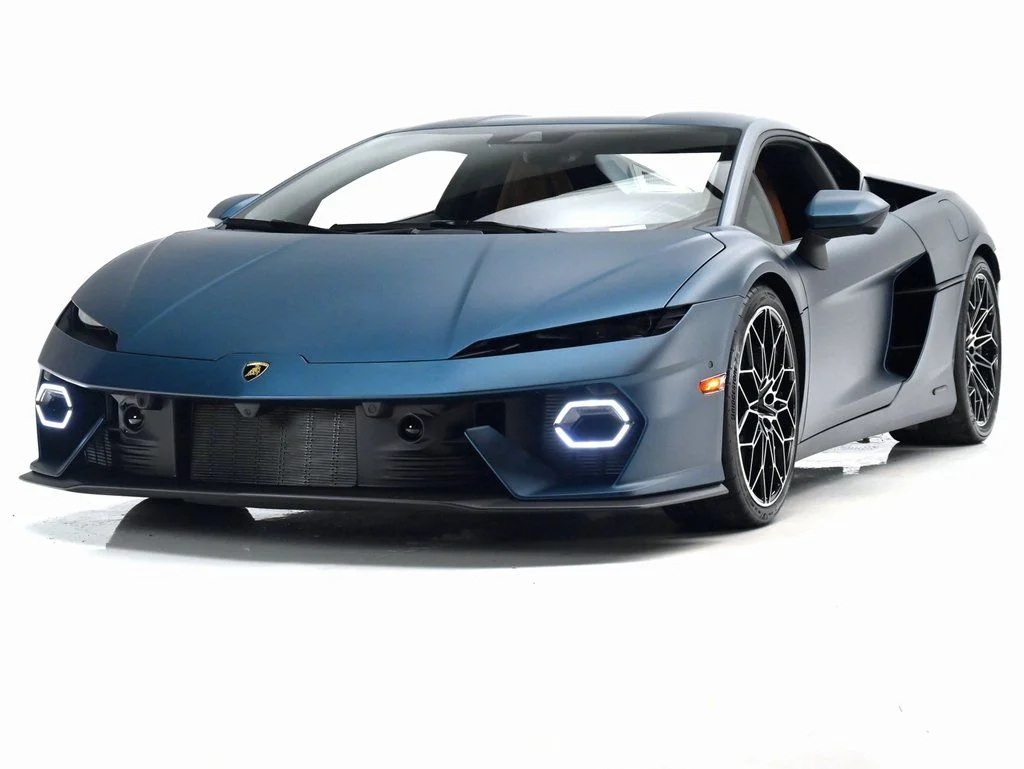 2026 Lamborghini Temerario 4.0 V8 PHEV's photo