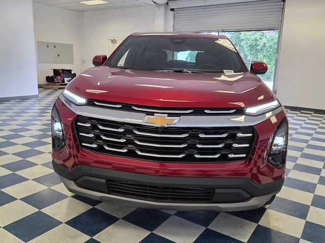 2027 Chevrolet Equinox LT - Photo 2