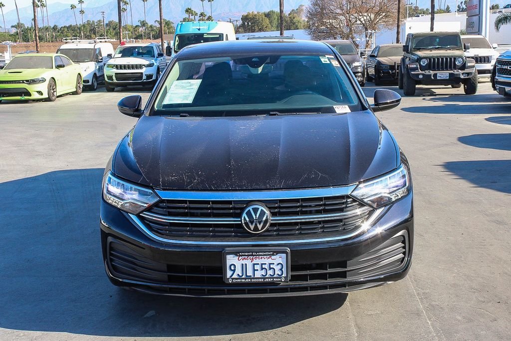 Used 2023 Volkswagen Jetta SE with VIN 3VW7M7BU2PM053167 for sale in Claremont, CA