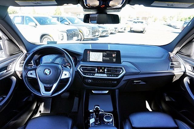 Used 2023 White BMW xDrive30i image 21