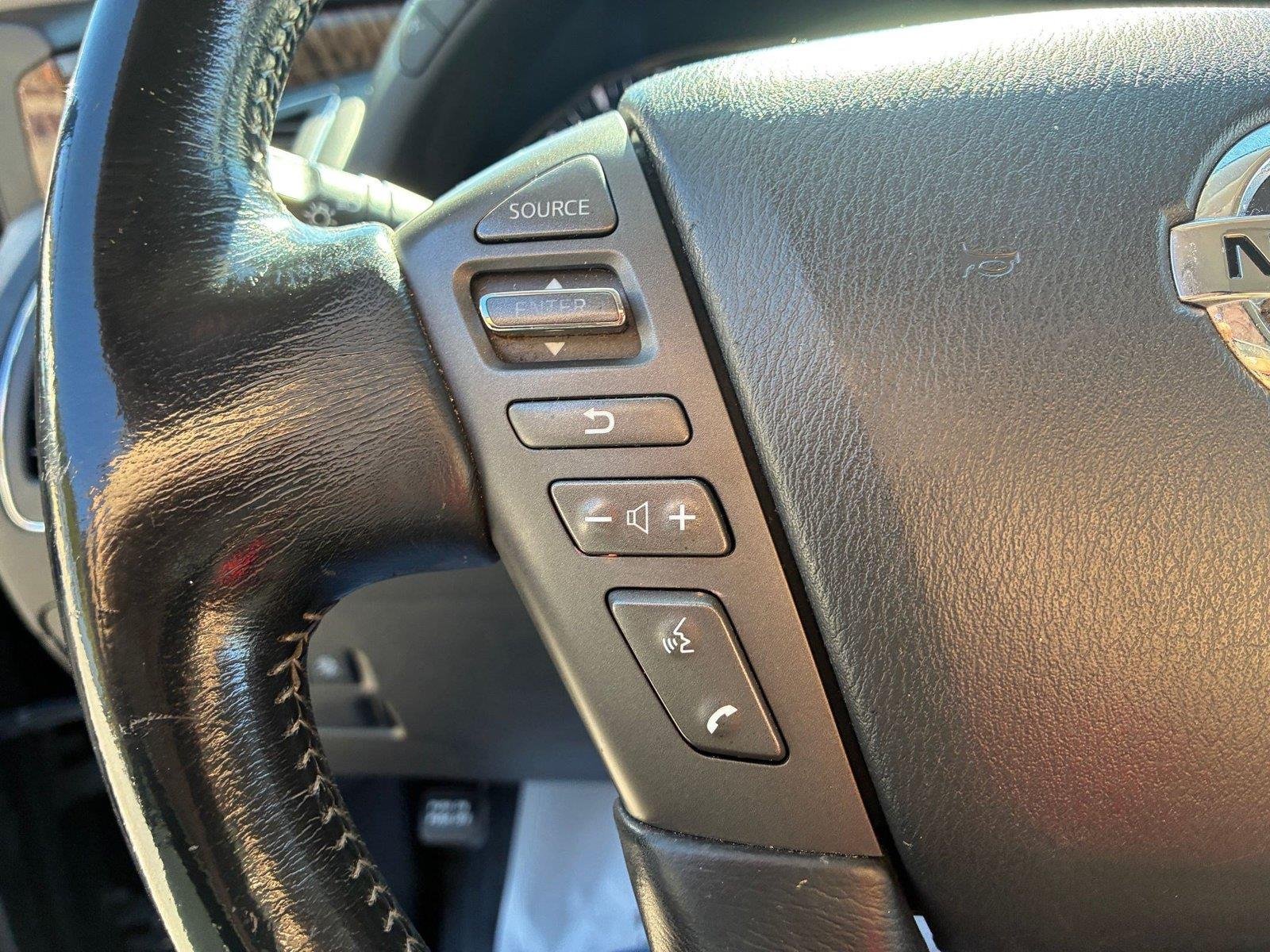 Used 2020 Super Black Nissan SL image 16