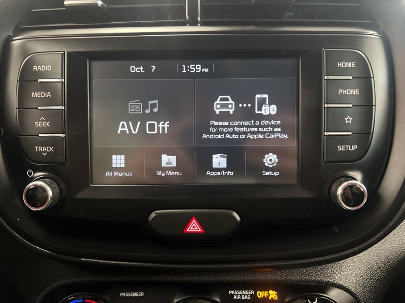 Used 2020 Silver Kia S image 25