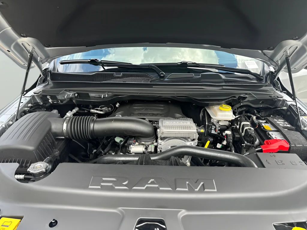New 2026 Silver Zynith Exterior Paint RAM Laramie image 13