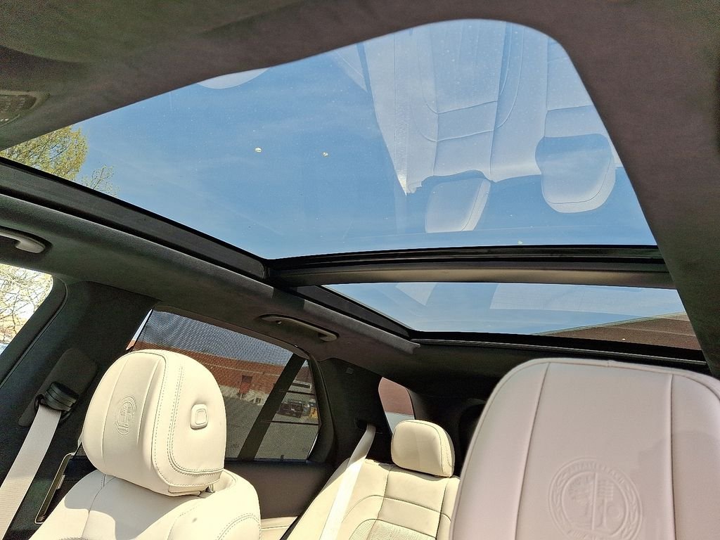 New 2026 Twilight Blue Metallic Mercedes-Benz GLE 63 S AMG® image 11