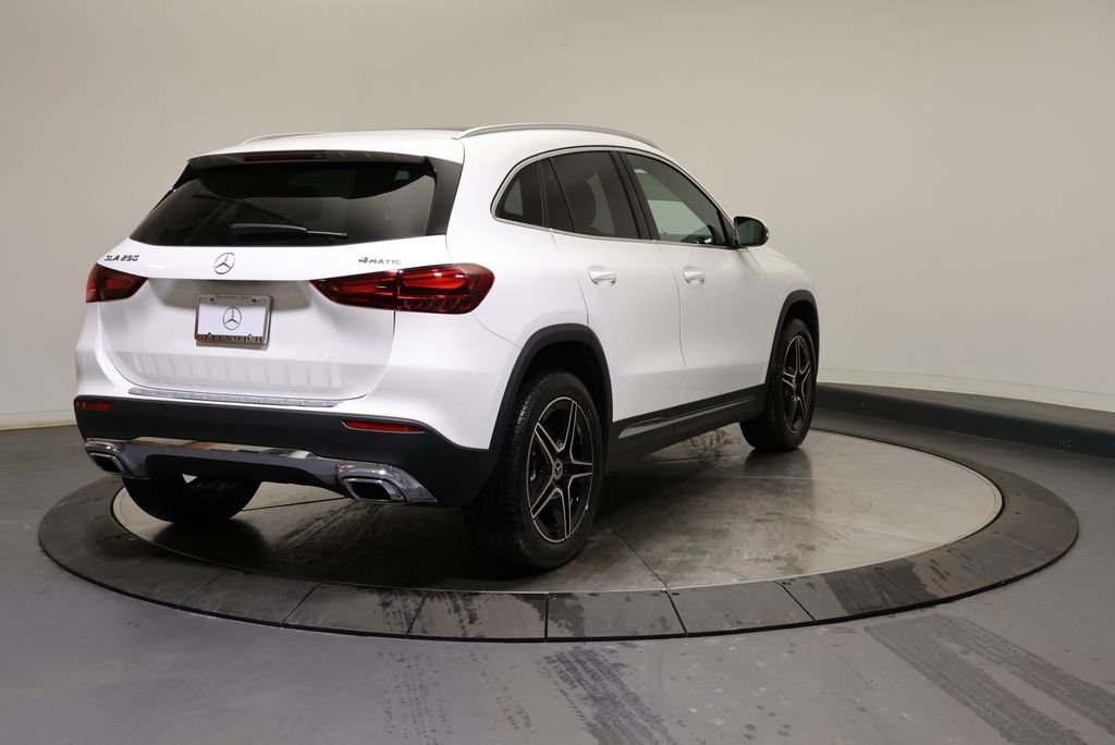 Certified Used 2026 Polar White Mercedes-Benz GLA 250 image 7