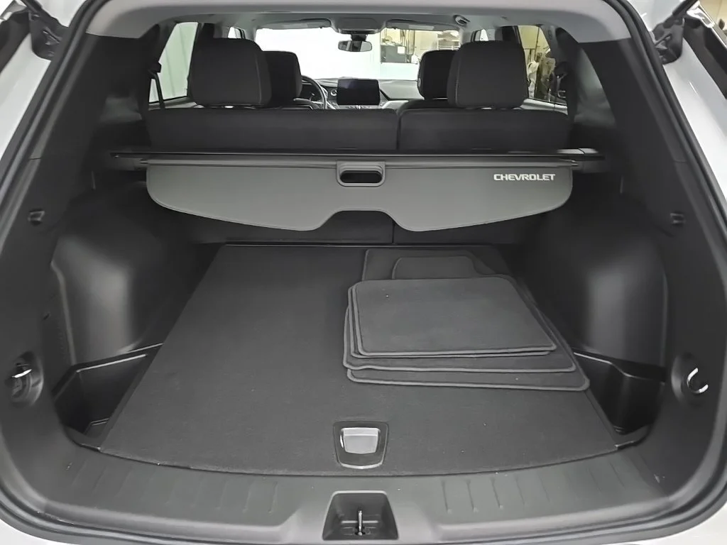 2023 Chevrolet Blazer 2LT - Photo 11