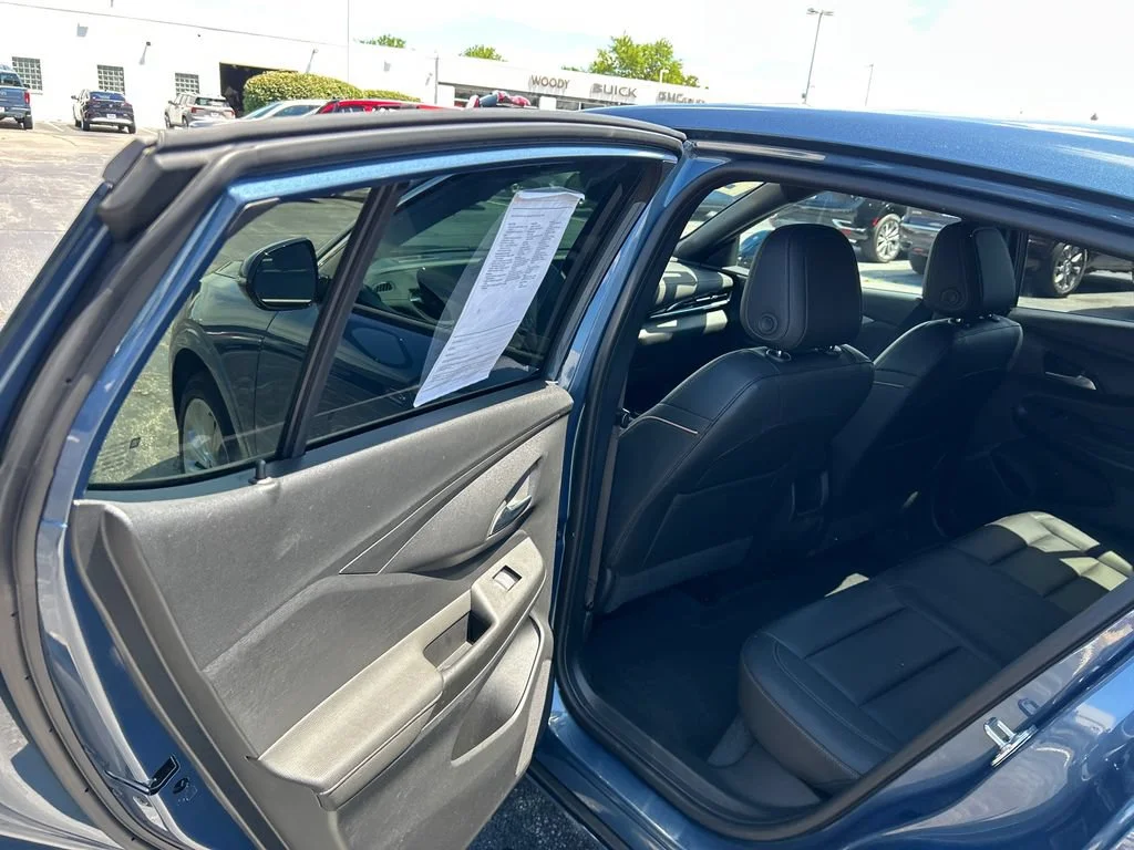2025 Buick Envista Avenir - Photo 33