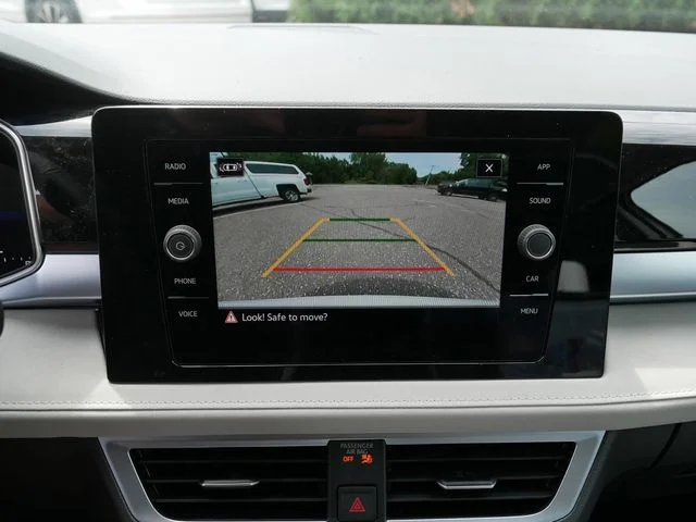 New 2026 White Volkswagen 1.5T SE image 12