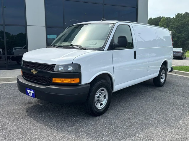 2020 Chevrolet Express Cargo Van 'RWD 3500 135'''