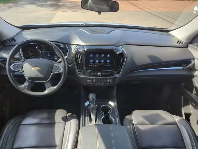 Used 2021 SILVER ICE METALLIC Chevrolet LT Leather image 21