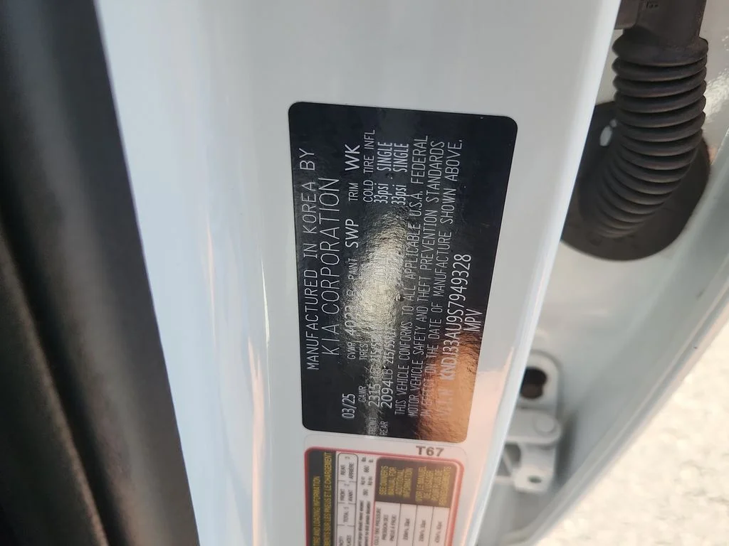 Used 2025 White Kia EX image 19