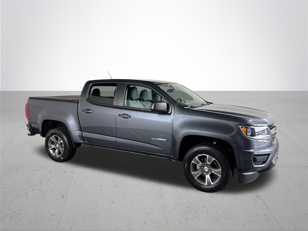 Used 2017 Gray Chevrolet Work Truck image 4