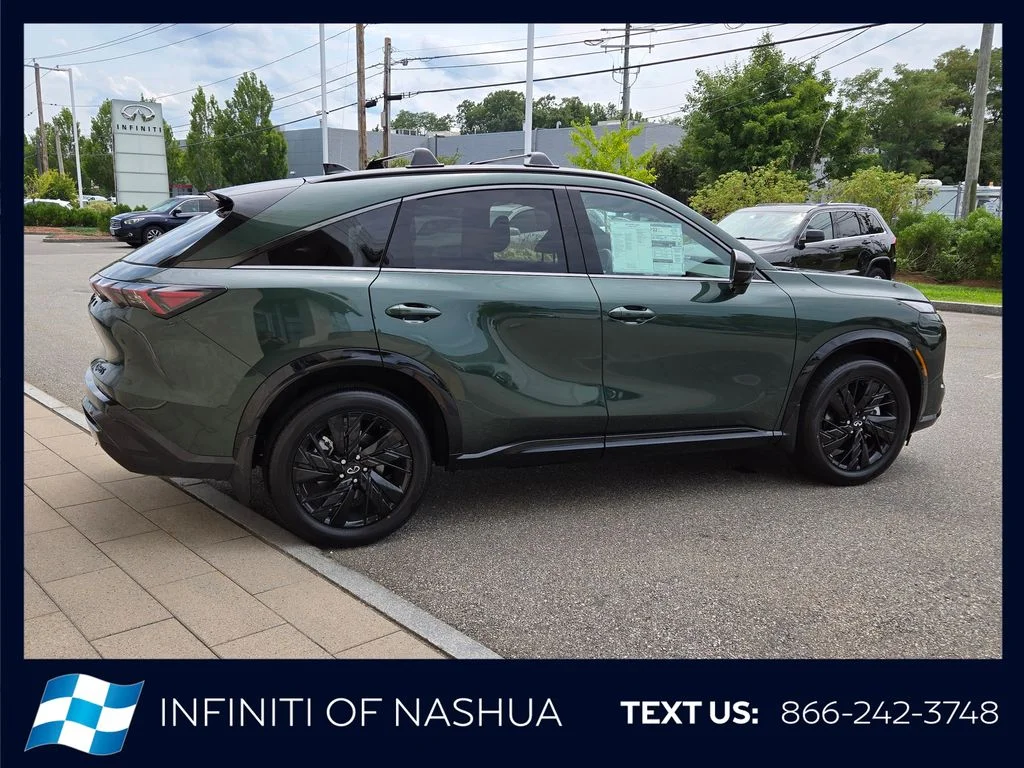 New 2027 Green INFINITI SPORT image 14
