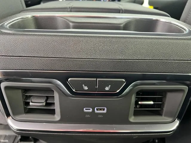 2026 GMC Sierra 1500 SLT - Photo 15