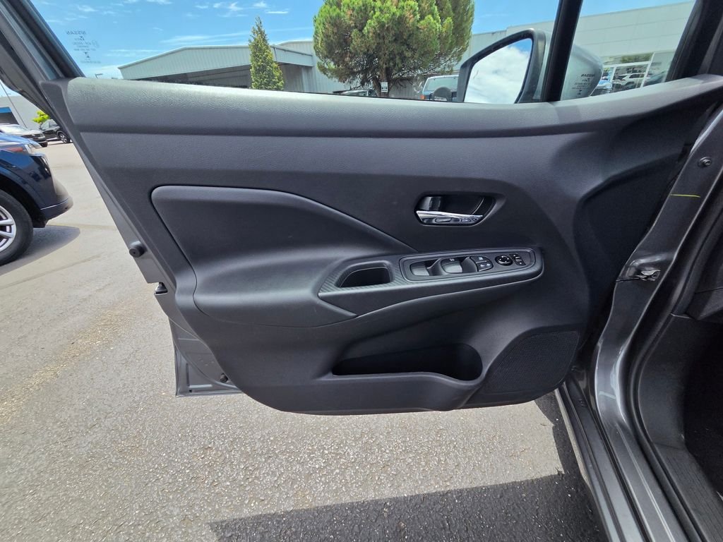 Used 2025 Gray Nissan 1.6 SV image 12