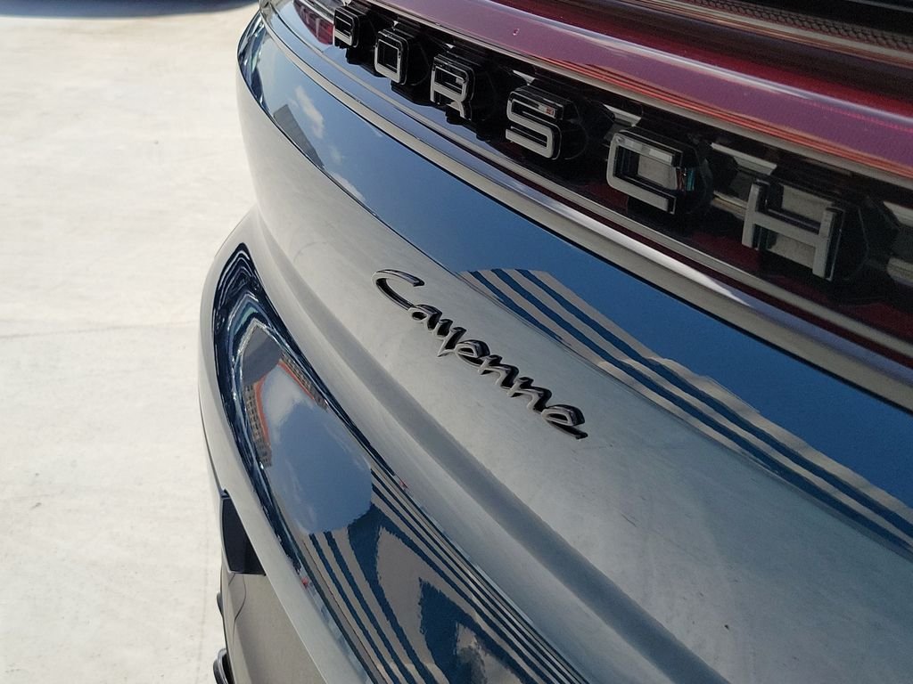 Used 2024 Blue Porsche Base image 8