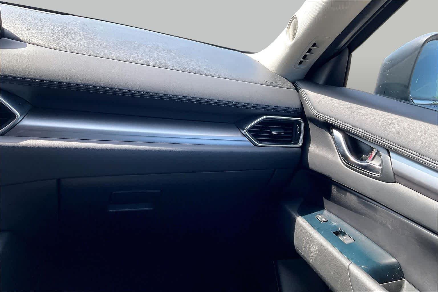 Used 2018 Deep Crystal Blue Mica Mazda Touring image 17