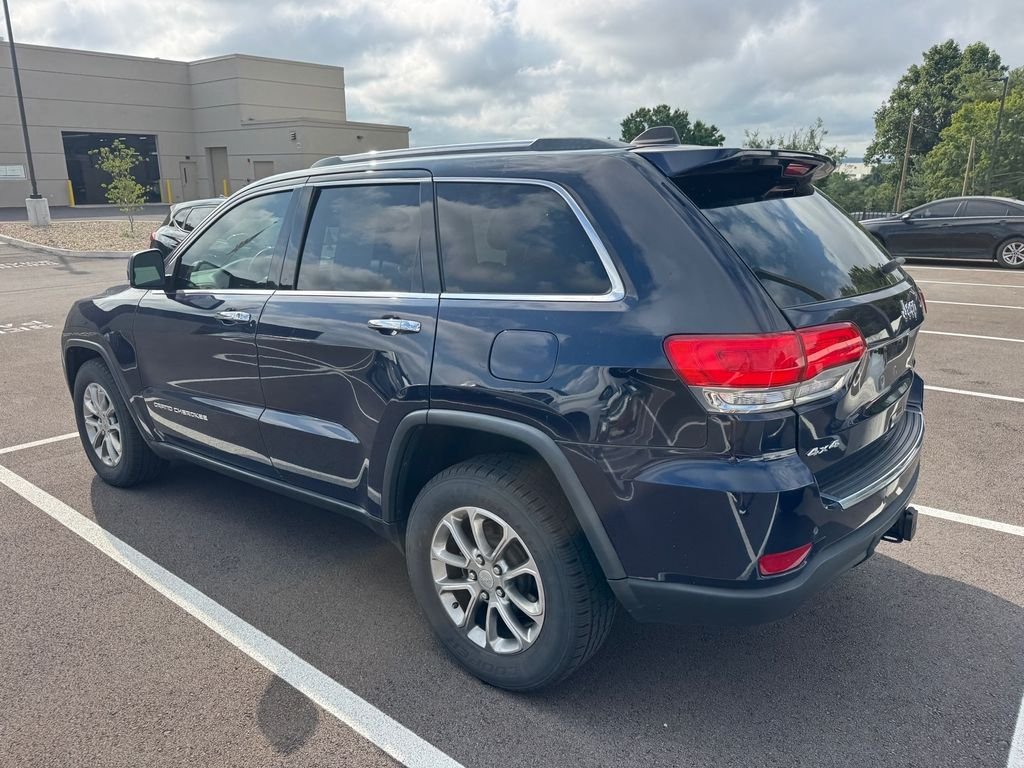 Used 2015 Blue Jeep Limited image 12