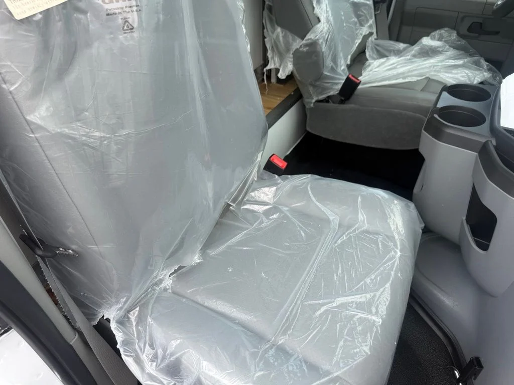 New 2027 Oxford White Ford E-450 DRW image 50